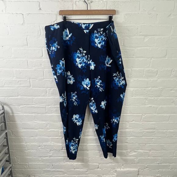 Susan Graver Women's Floral Print Stretch Zip-Front Ankle Pants Blue Size 24 - Picture 2 of 6